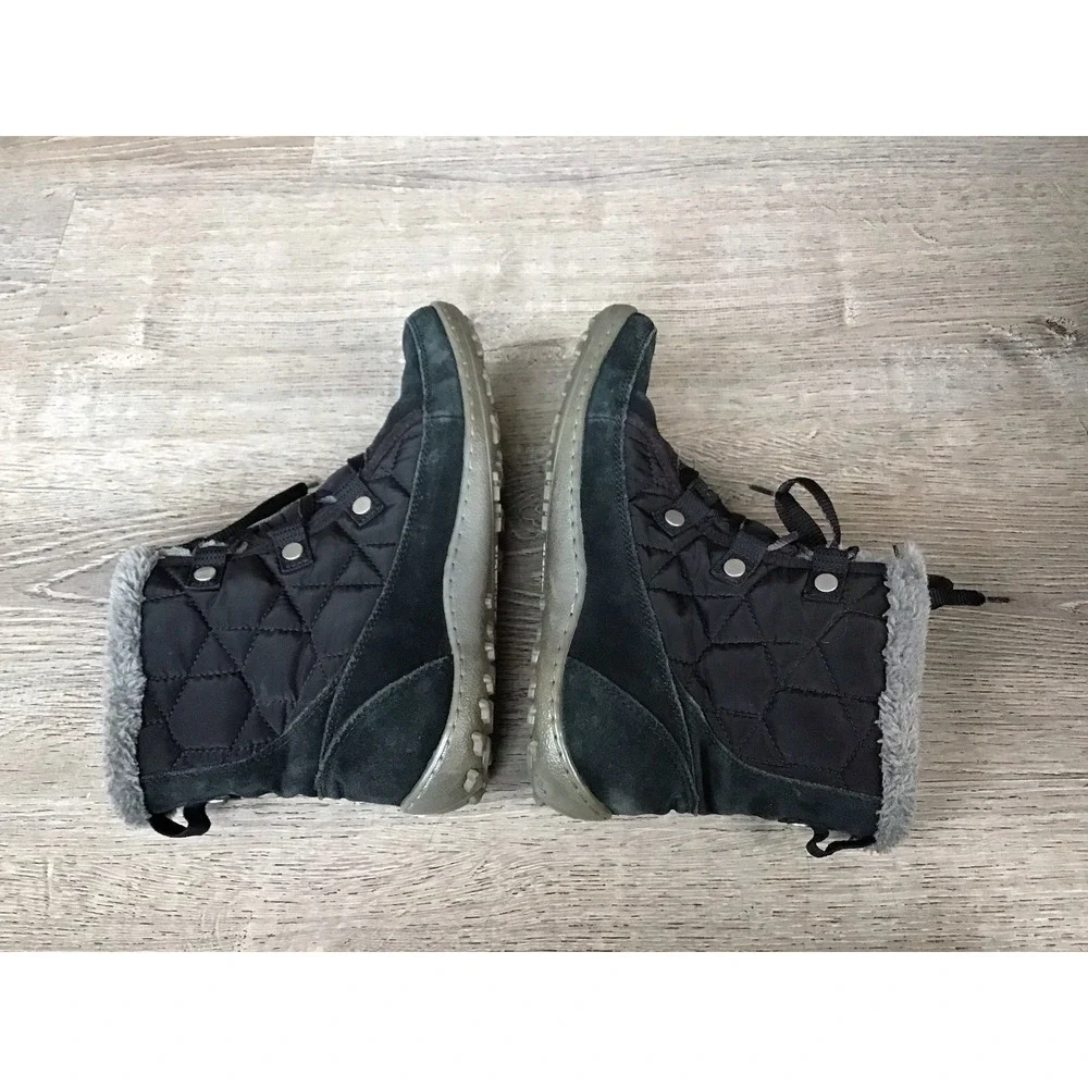 Columbia Women's Size 8 Waterproof Winter Snow Boots Black/Grey YL5207-011